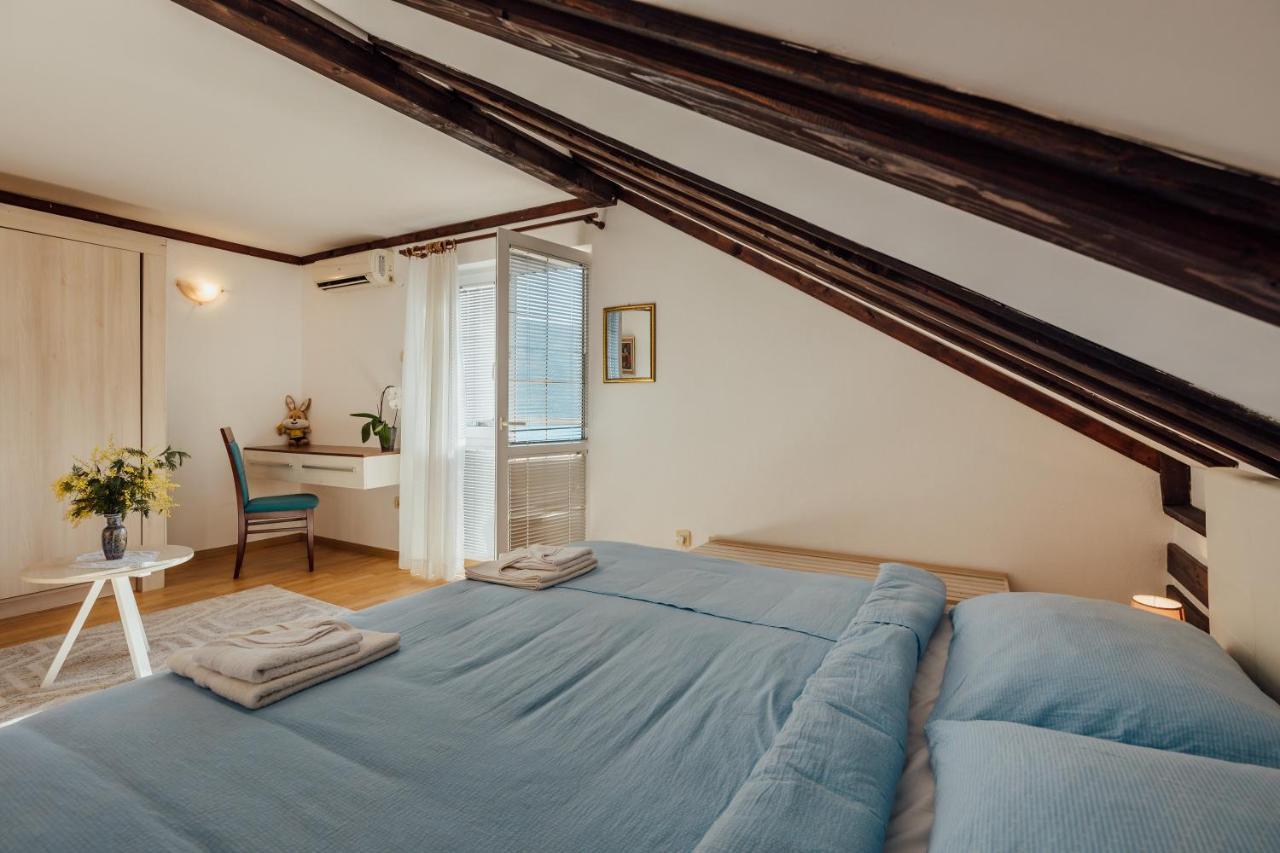 Apartmani Mara Кумбор Екстериор снимка